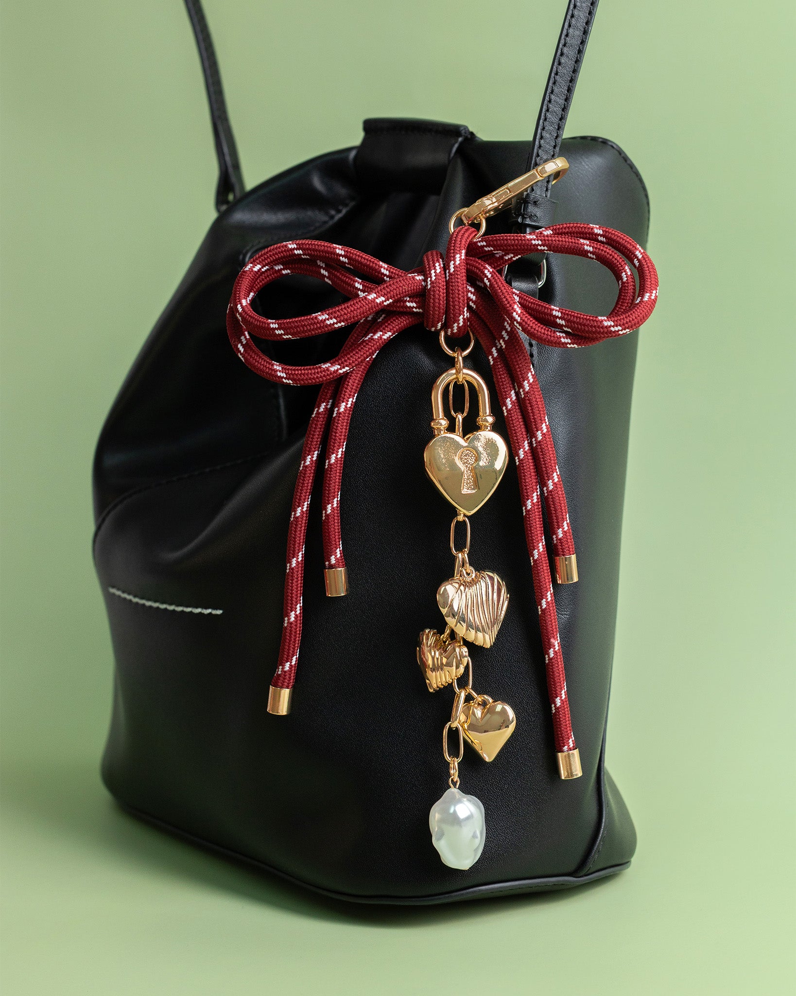 Sculpted Heartlock Bow-Tied Bag Charm